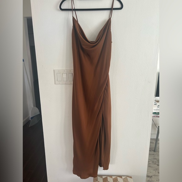 Lulus Dresses & Skirts - Lulu's Chic Brown Backless Dress